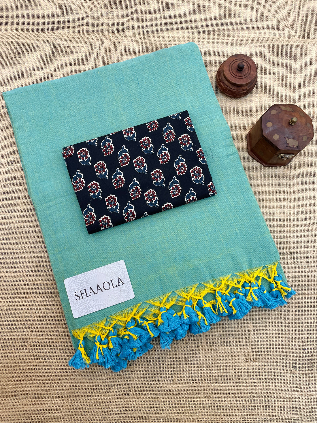 Pistachio Handloom Cotton Saree With Designer Blouse