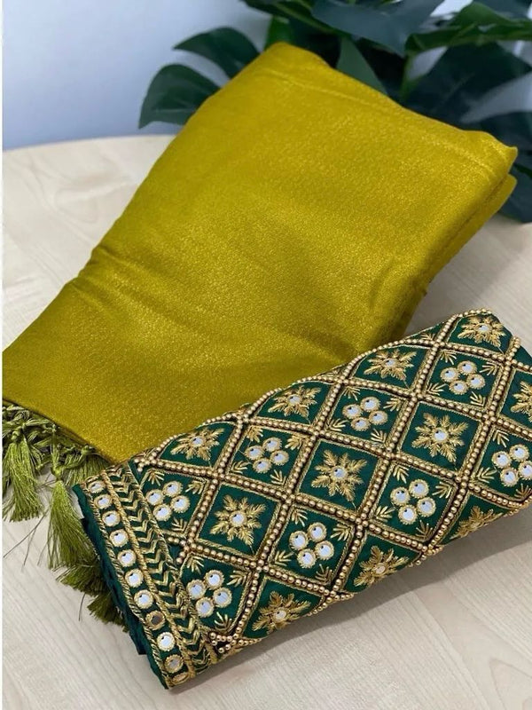 Green Soft Pattu Silk Saree With Handwork Blouse