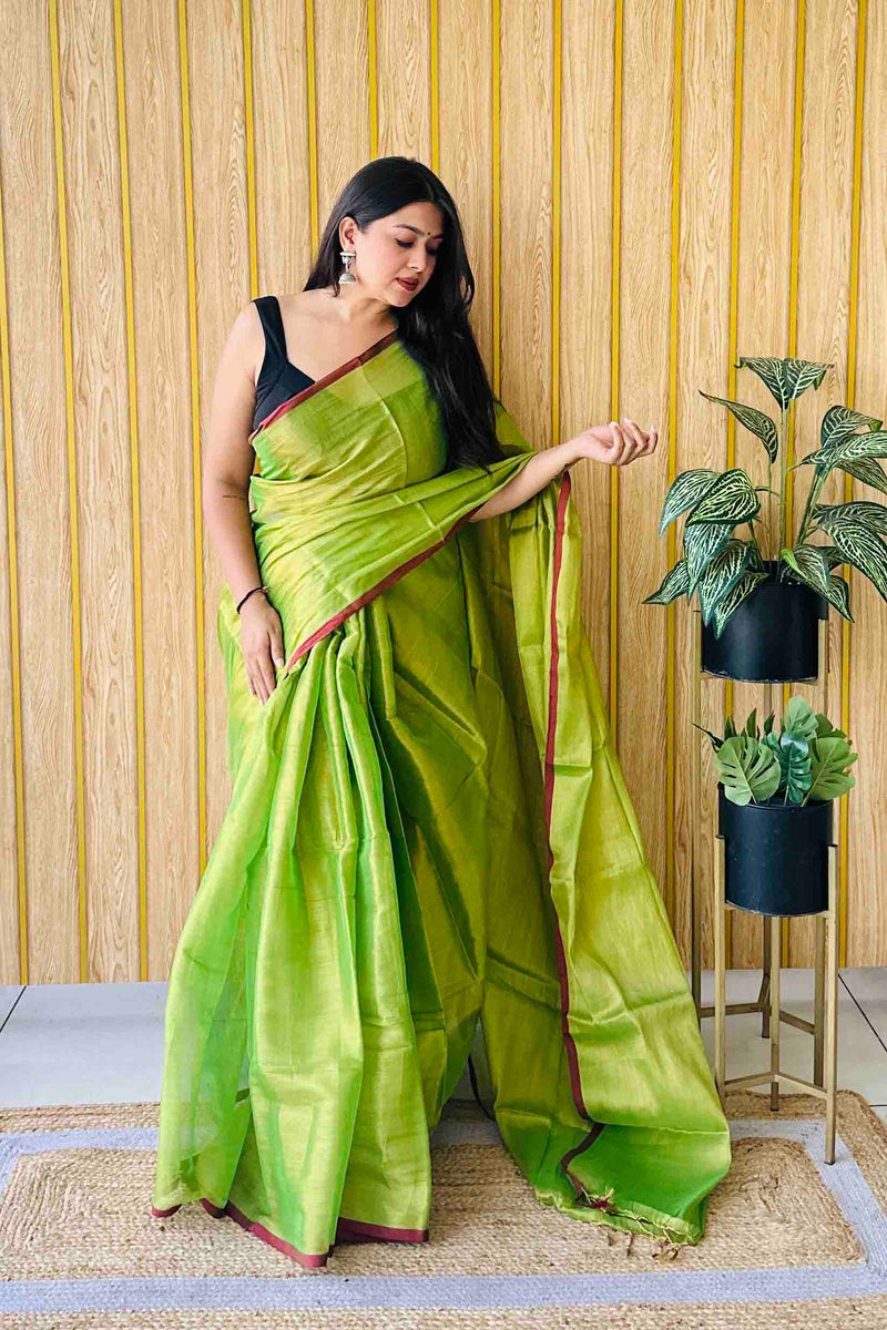 Parrot Green Handloom Cotton Tissue Saree