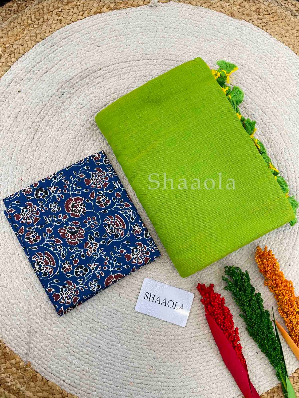 Parrot Green Handloom Cotton Saree With Designer Blouse