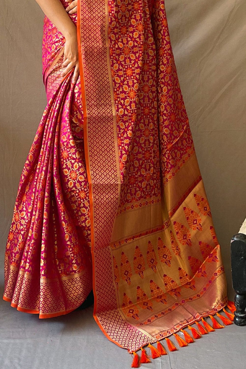 Hot Pink Patola Silk Zari Weaving Saree