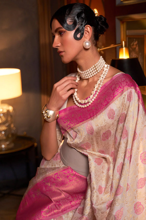 Magenta Pink And Beige Woven Kanjivaram Silk Saree